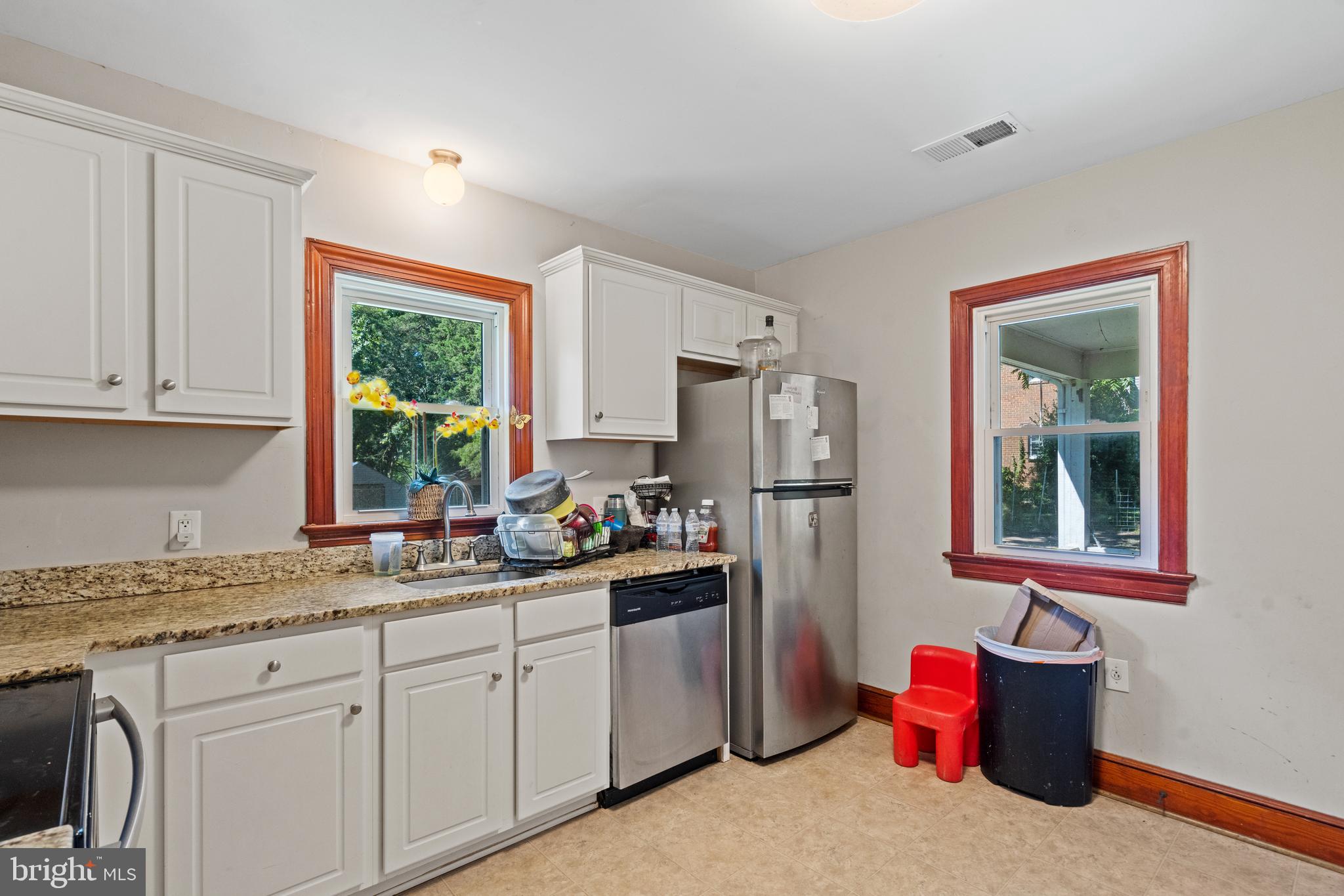10007 Courthouse Road Spotsylvania, VA 22553 - Photo 7 of 31 Gallery Image 7