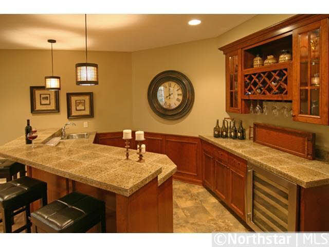 8831 Lake Riley Drive Chanhassen, MN 55317 - Photo 5 of 11 Gallery Image 5