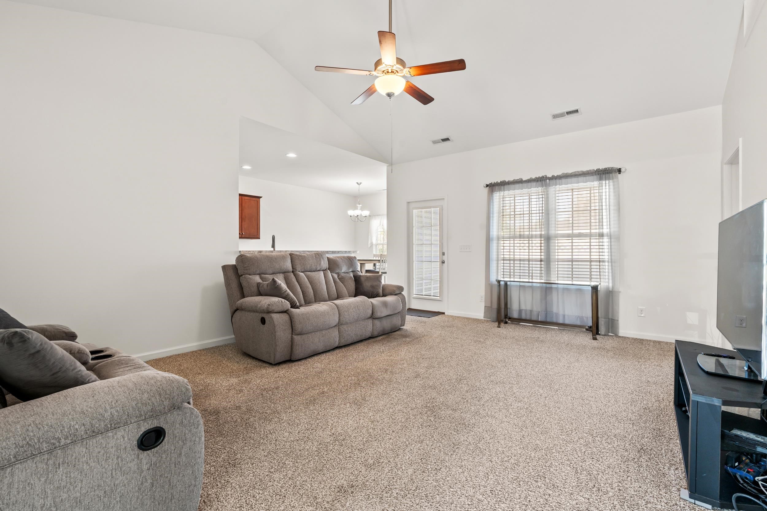 101 Palm Terrace Loop Conway, SC 29526 - Photo 5 of 29