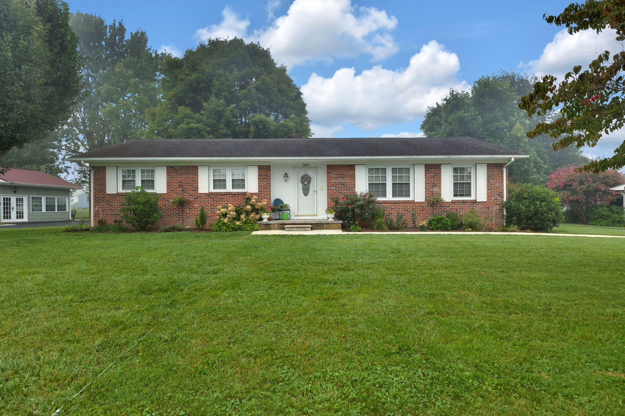 255 Beaver Road Bluff City, TN 37618 - Photo 1 of 28 1-web-or-mls-217A9202