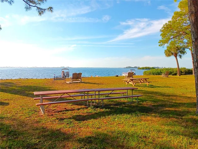 $2,700 | 2700 Bayshore Boulevard, Unit 9301, Dunedin, FL 34698