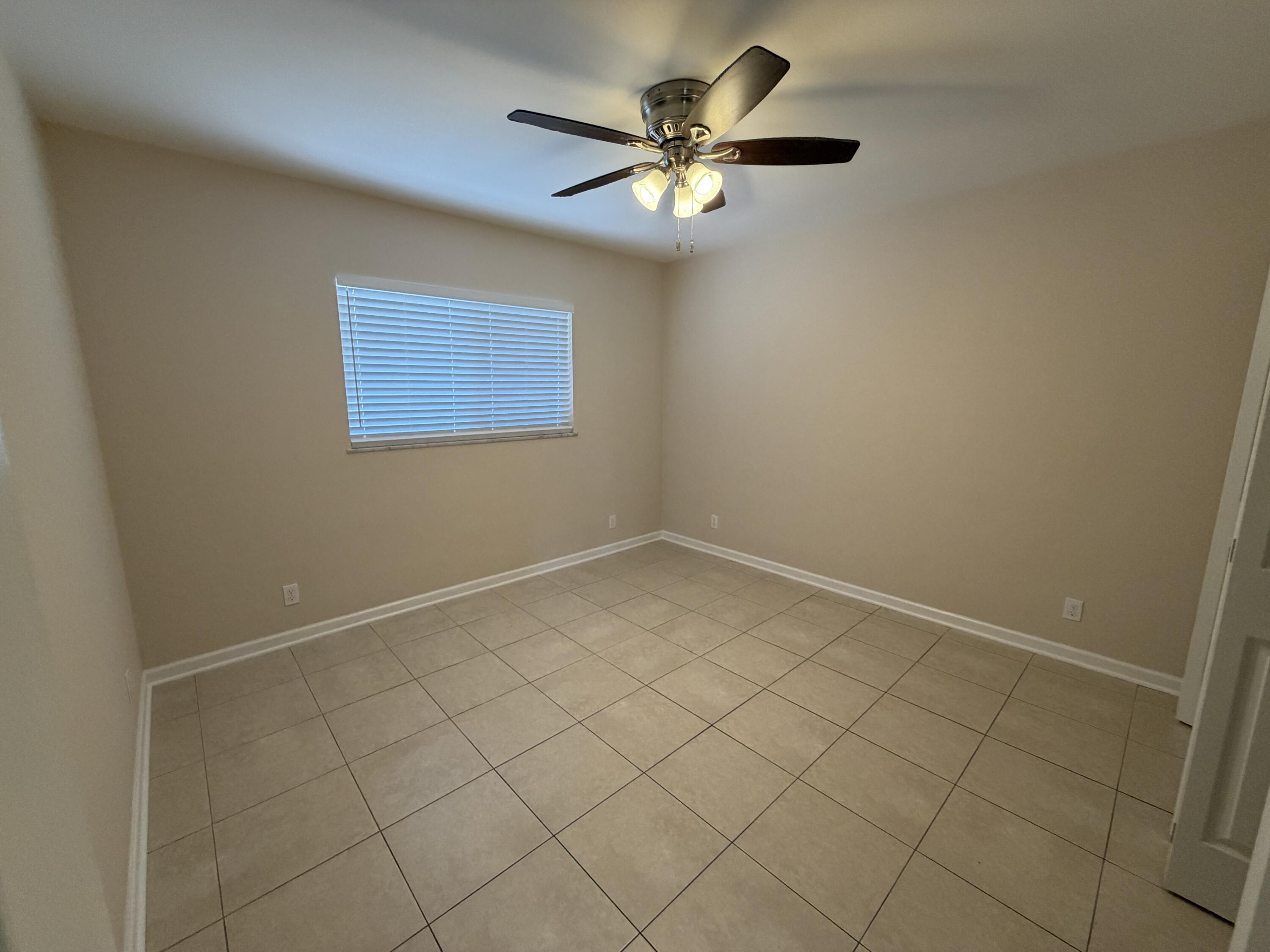 499 West Conference Drive Boca Raton, FL 33486 - Photo 16 of 24 IMG_1771