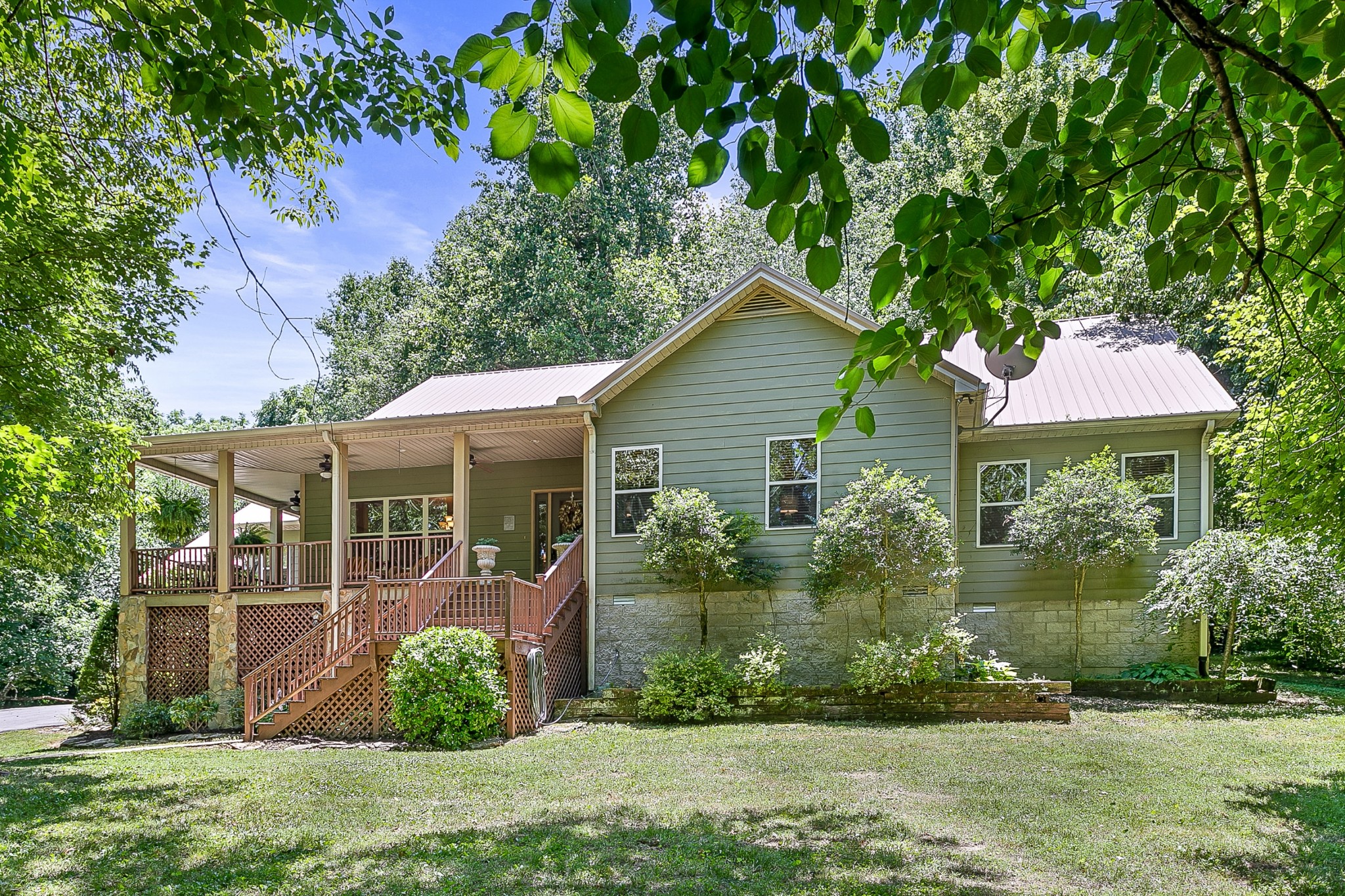 1441 Center Star Road Columbia, TN 38401 - Photo 1 of 62