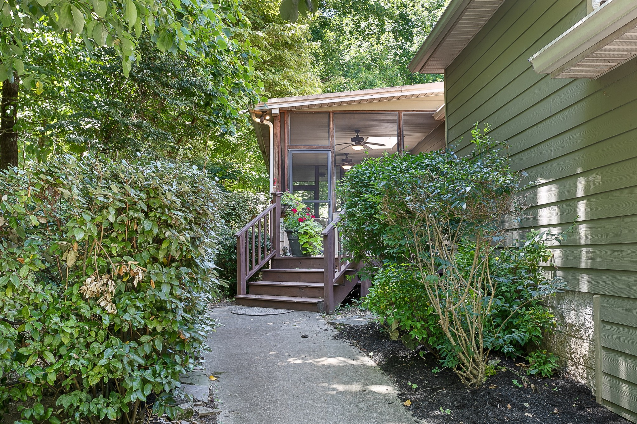 1441 Center Star Road Columbia, TN 38401 - Photo 42 of 62 a view of outdoor space and yard
