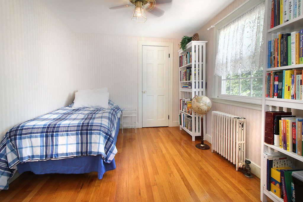 64 Clinton Road Melrose, MA 02176 - Photo 14 of 24 Gallery Image 14