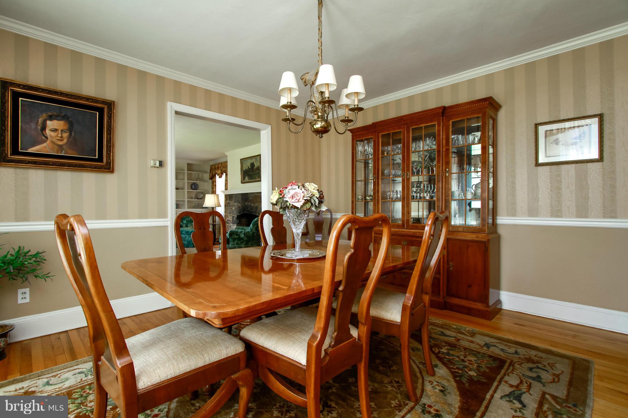 18 Linstead Road Severna Park, MD 21146 - Photo 11 of 30 Dining Room