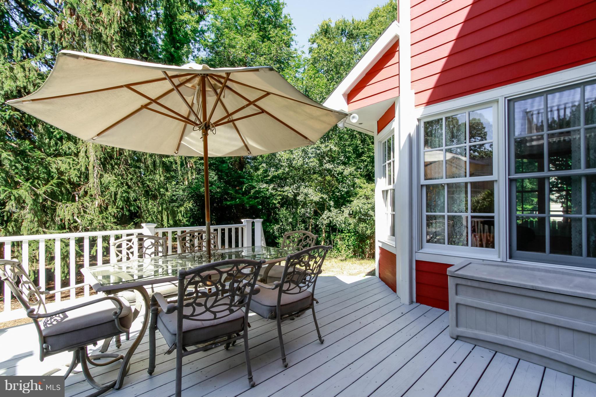 18 Linstead Road Severna Park, MD 21146 - Photo 25 of 30 Exterior (Rear Second Deck)