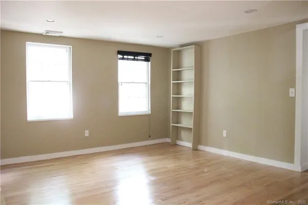 $3,100 | 200 St John Street, New Haven, CT 06511