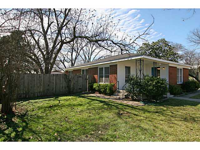 405 Clarke Street Austin, TX 78704 - Photo 1 of 1