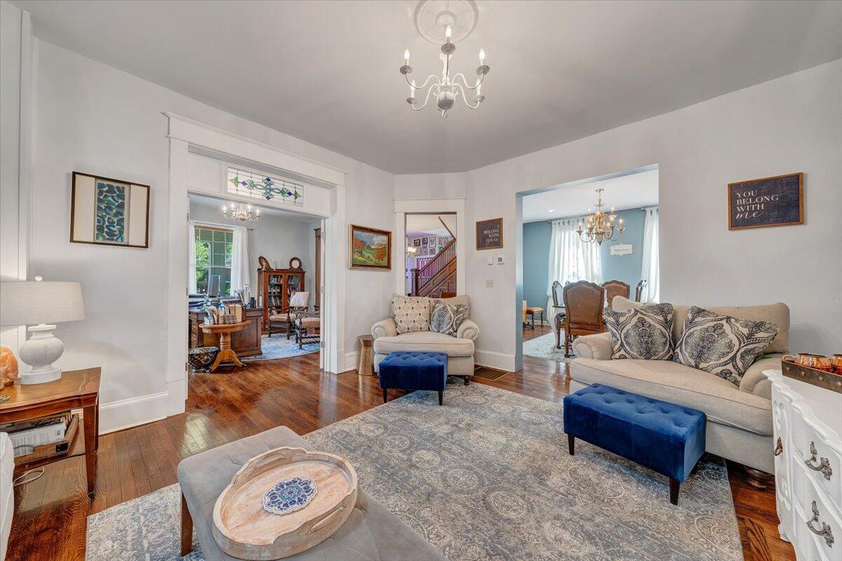 1701 Patterson Avenue Southwest Roanoke, VA 24016 - Photo 15 of 57 017-MIB08889