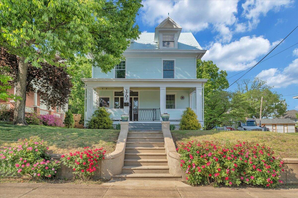 1701 Patterson Avenue Southwest Roanoke, VA 24016 - Photo 2 of 57 063-MIB09069