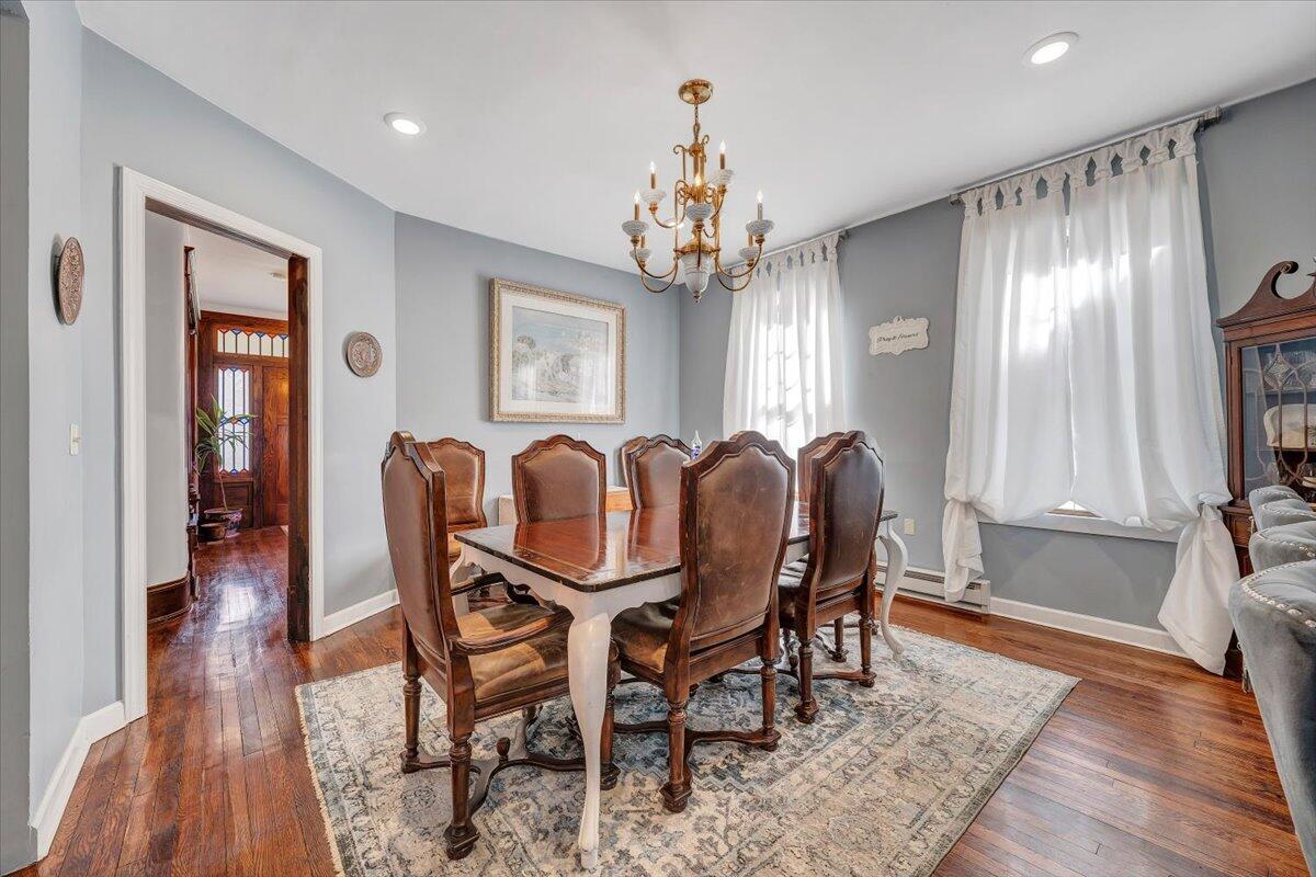 1701 Patterson Avenue Southwest Roanoke, VA 24016 - Photo 22 of 57 021-MIB08991