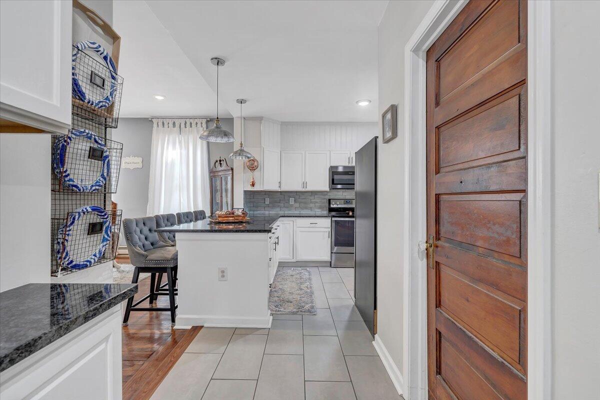 1701 Patterson Avenue Southwest Roanoke, VA 24016 - Photo 26 of 57 033-MIB09024