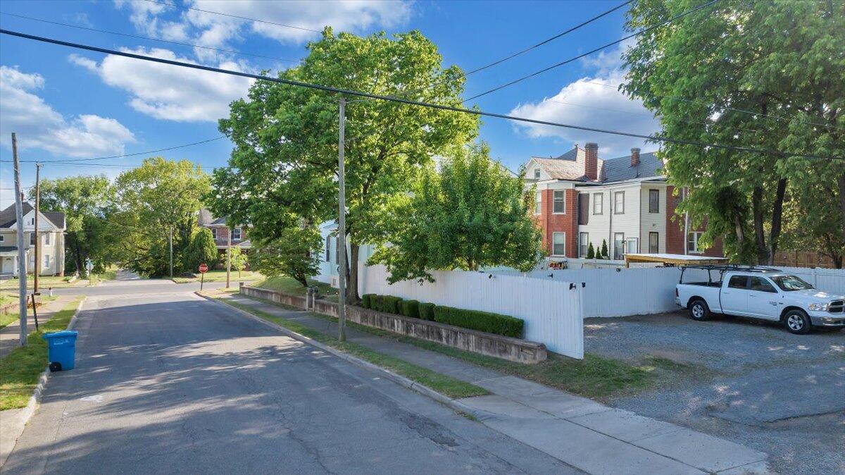 1701 Patterson Avenue Southwest Roanoke, VA 24016 - Photo 53 of 57 078-DJI_20260424052611_0411_D