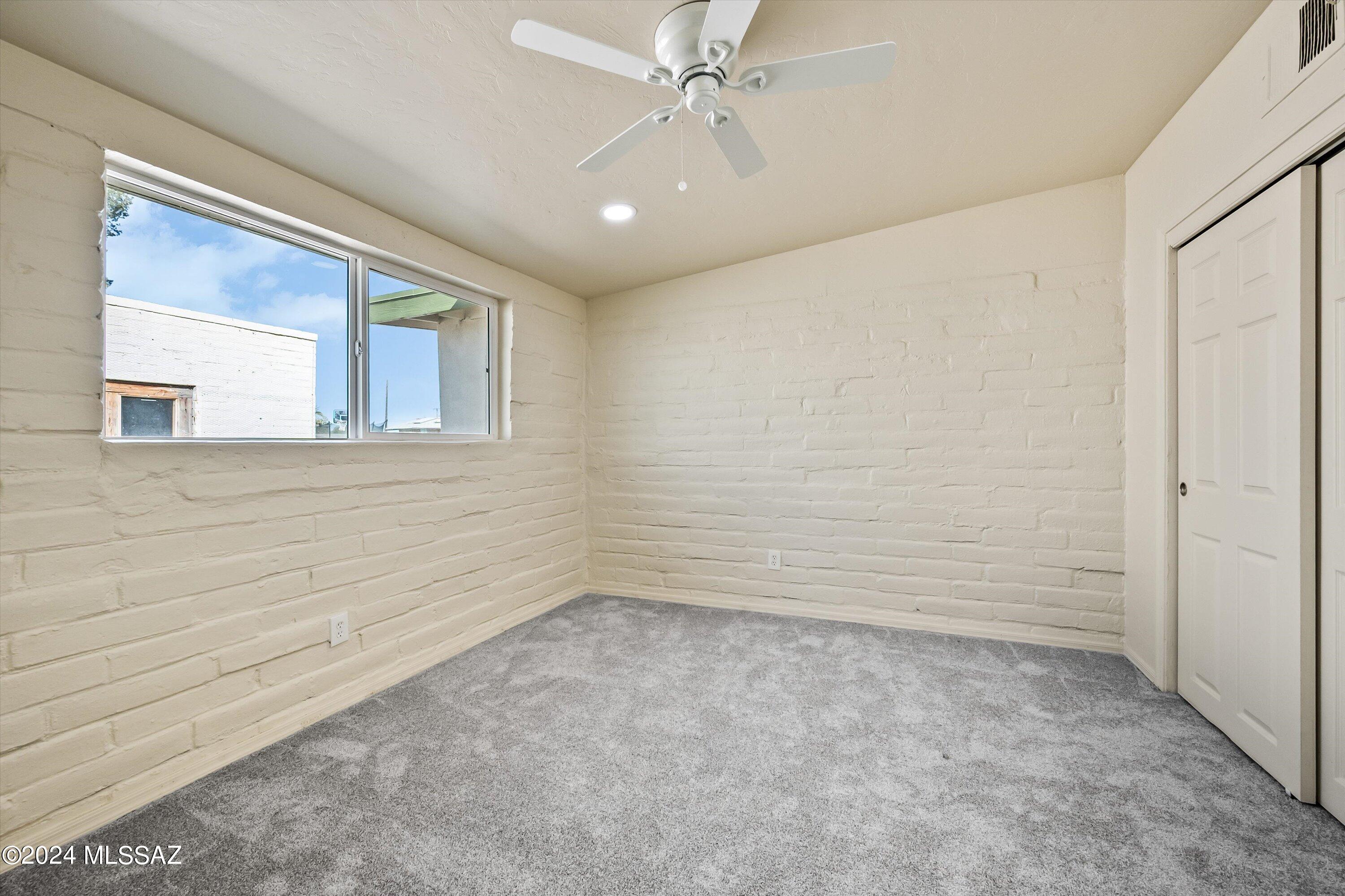 421 East Yavapai Road Tucson, AZ 85705 - Photo 12 of 27