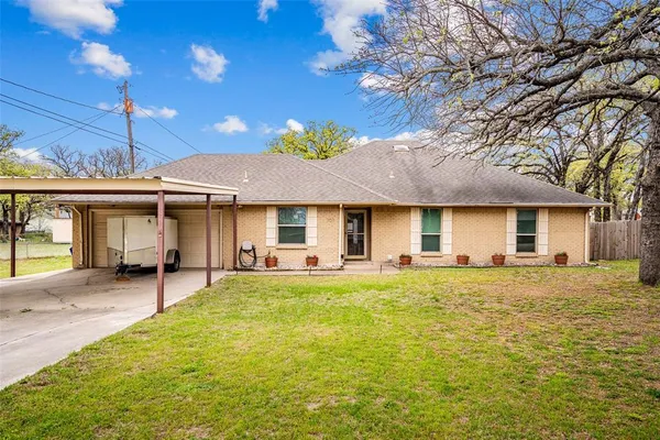 $298,450 | 701 Wood Lane, Azle, TX 76020