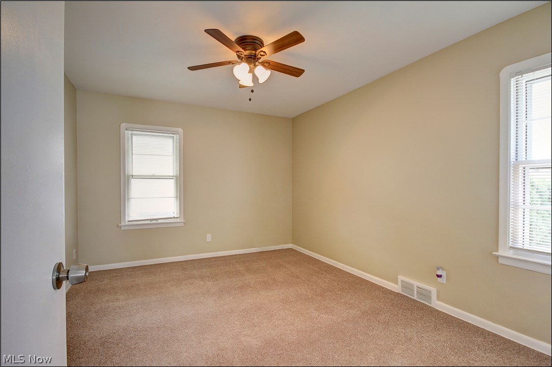 7901 Jameson Road Parma, OH 44129 - Photo 26 of 30