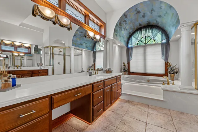 $1,675,000 | 19475 Summerhill Lane, Brookfield, WI 53045