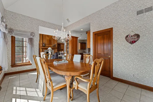 $1,675,000 | 19475 Summerhill Lane, Brookfield, WI 53045