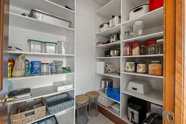 $1,675,000 | 19475 Summerhill Lane, Brookfield, WI 53045