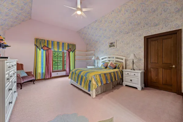 $1,675,000 | 19475 Summerhill Lane, Brookfield, WI 53045