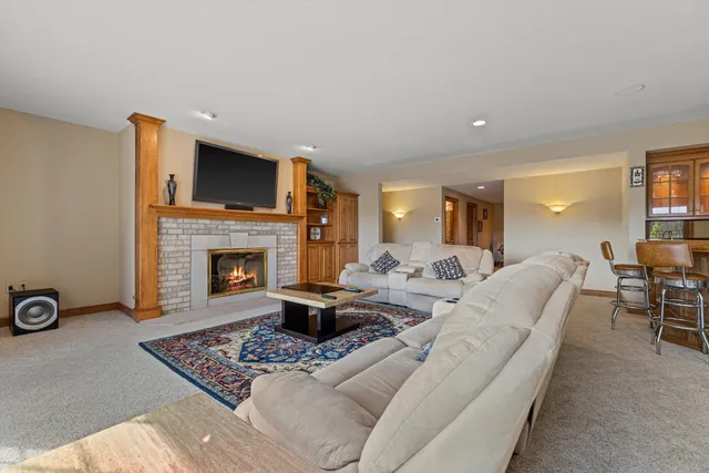 $1,675,000 | 19475 Summerhill Lane, Brookfield, WI 53045