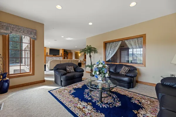 $1,675,000 | 19475 Summerhill Lane, Brookfield, WI 53045