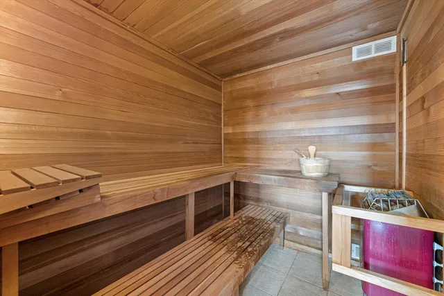 $1,675,000 | 19475 Summerhill Lane, Brookfield, WI 53045