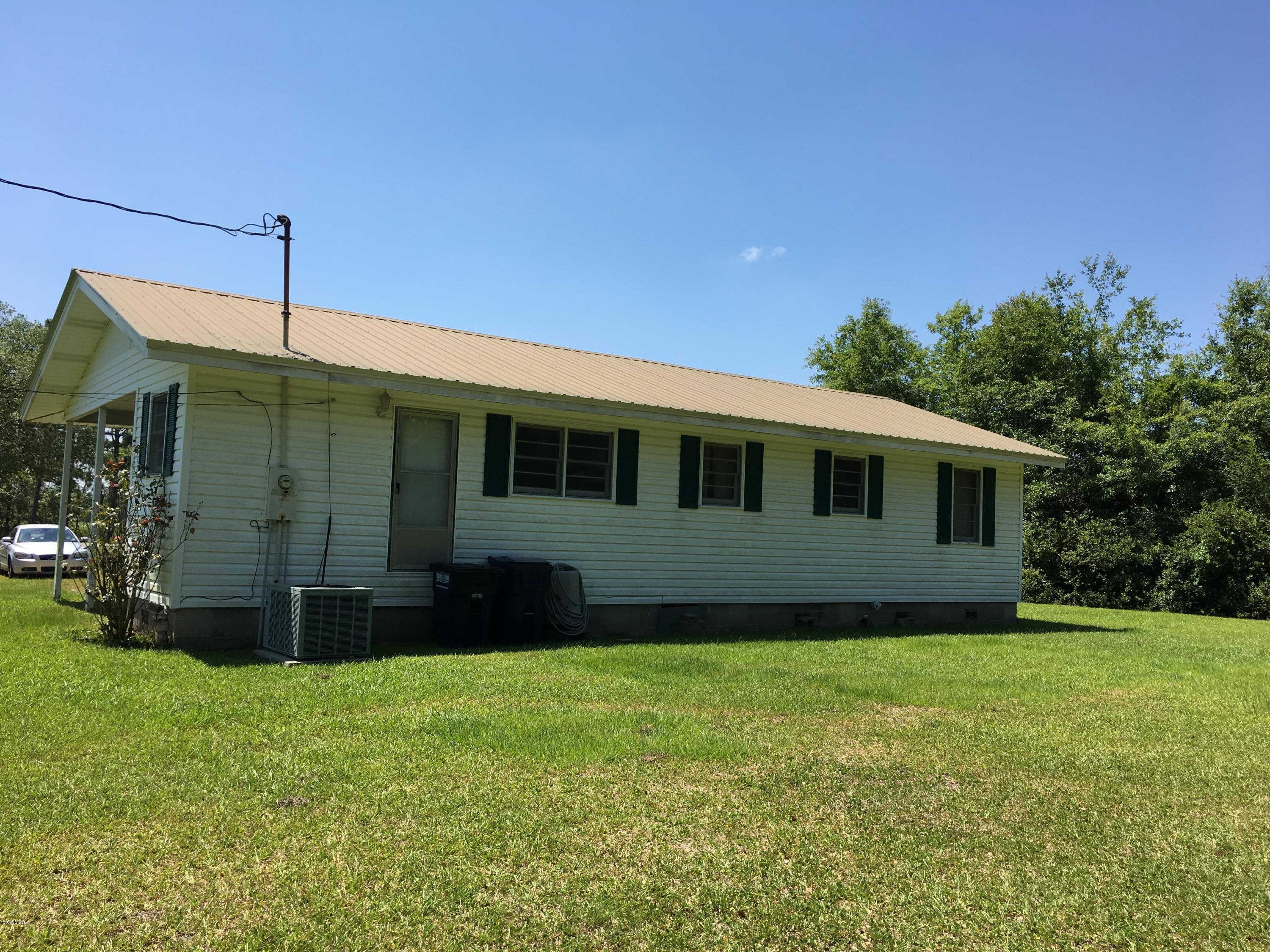 15576 Three Rivers Road Biloxi, MS 39532 - Photo 5 of 38 back of home