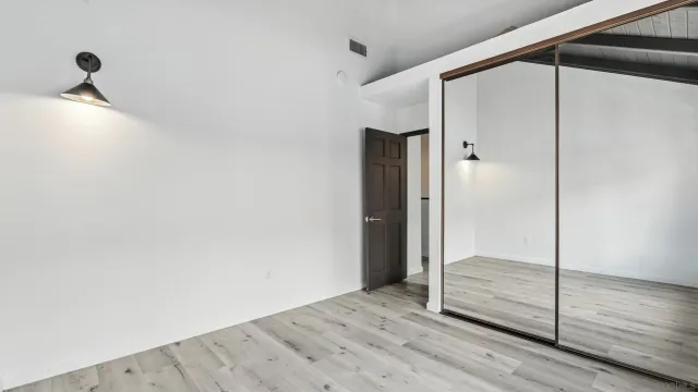 $1,299,000 | 8680 Villa La Jolla Drive, Unit 4, La Jolla, CA 92037