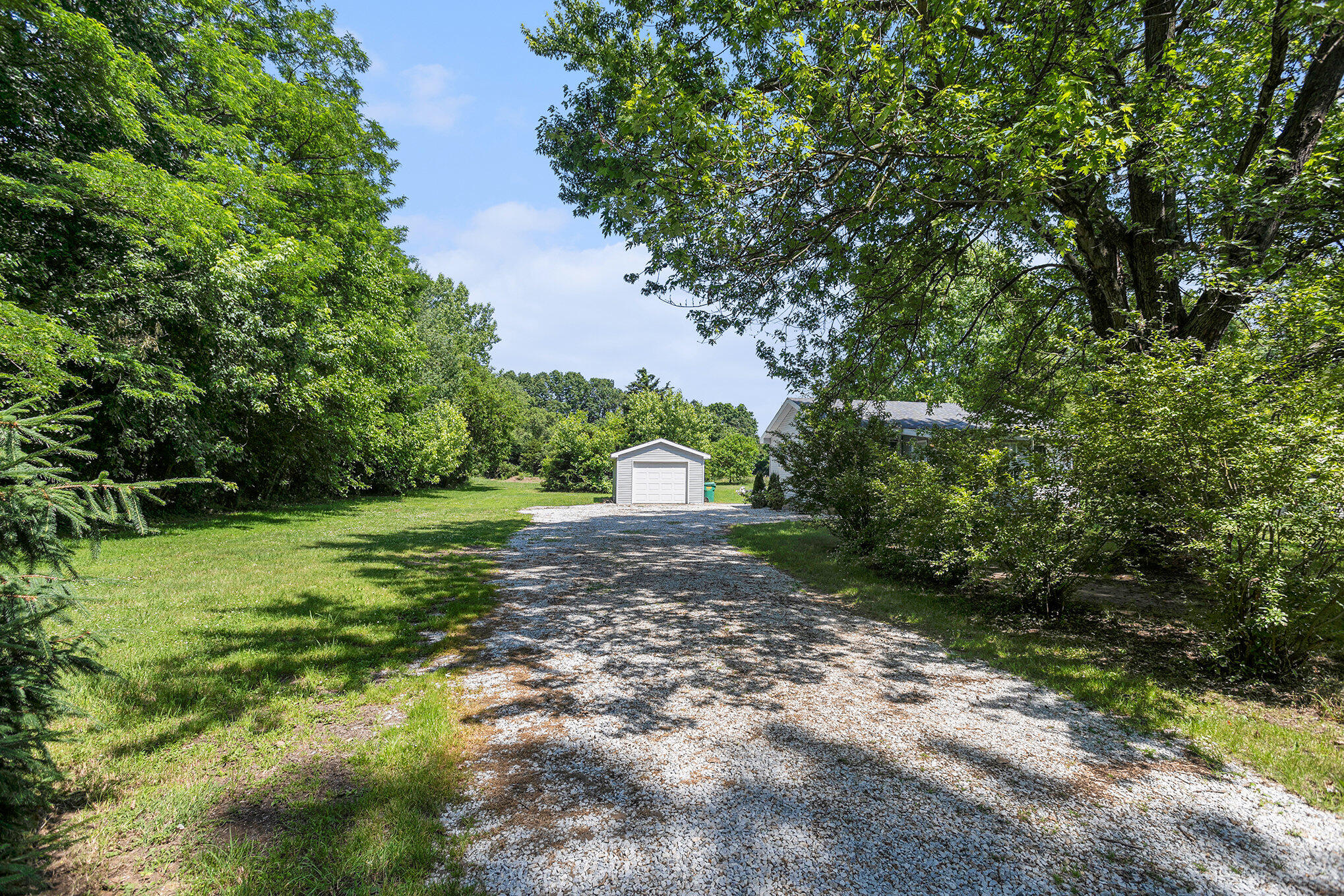 57857 Mitchell Road Three Rivers, MI 49093 - Photo 25 of 28 017_file_245