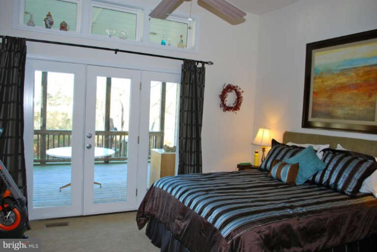 12270 Potomac View Road Newburg, MD 20664 - Photo 15 of 30 Bedroom (Master)