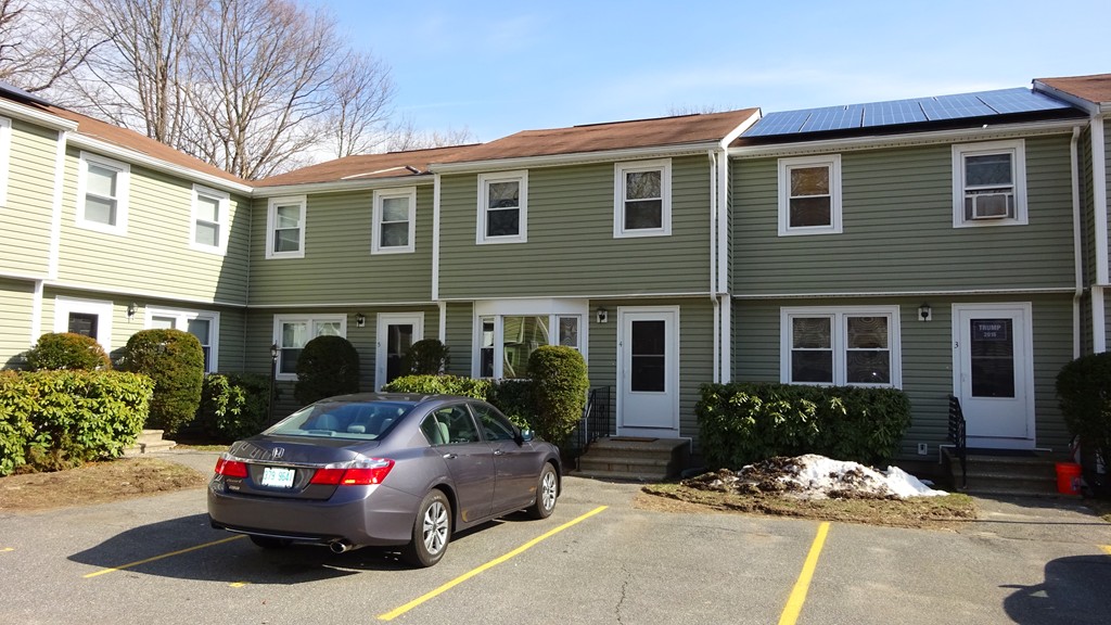 301 Mammoth Road, Unit 4 Lowell, MA 01854 - Photo 1 of 10