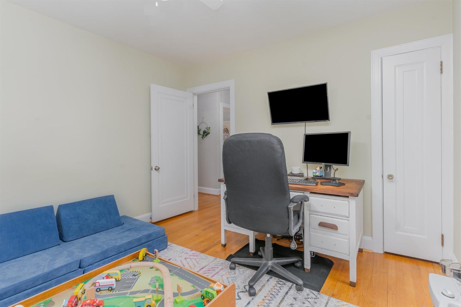 6871 Salem Road Cincinnati, OH 45230 - Photo 8 of 19