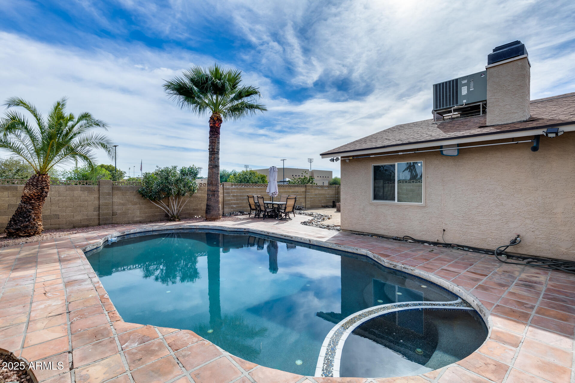 2102 West Marco Polo Road Phoenix, AZ 85027 - Photo 23 of 31 Sparkling pool