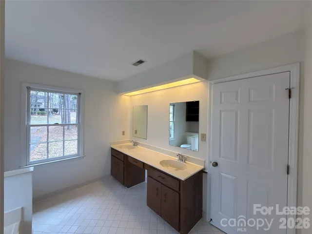 $2,395 | 14301 Hackamore Drive, Matthews, NC 28105