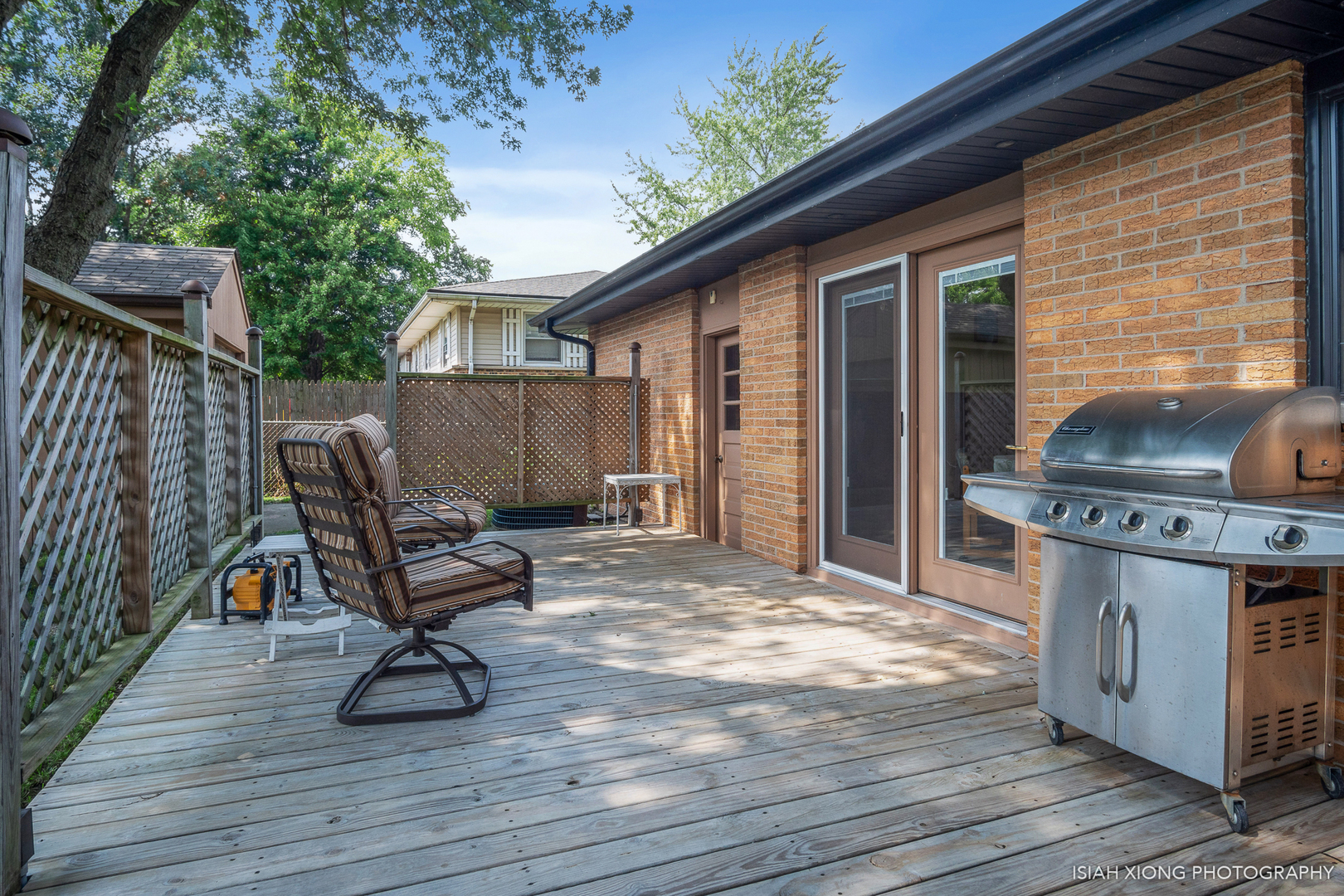 91 Neil Road Sugar Grove, IL 60554 - Photo 28 of 31 a view of outdoor space with seating space