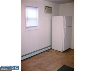 3090 Ruth Street Philadelphia, PA 19134 - Photo 6 of 12 Kitchen