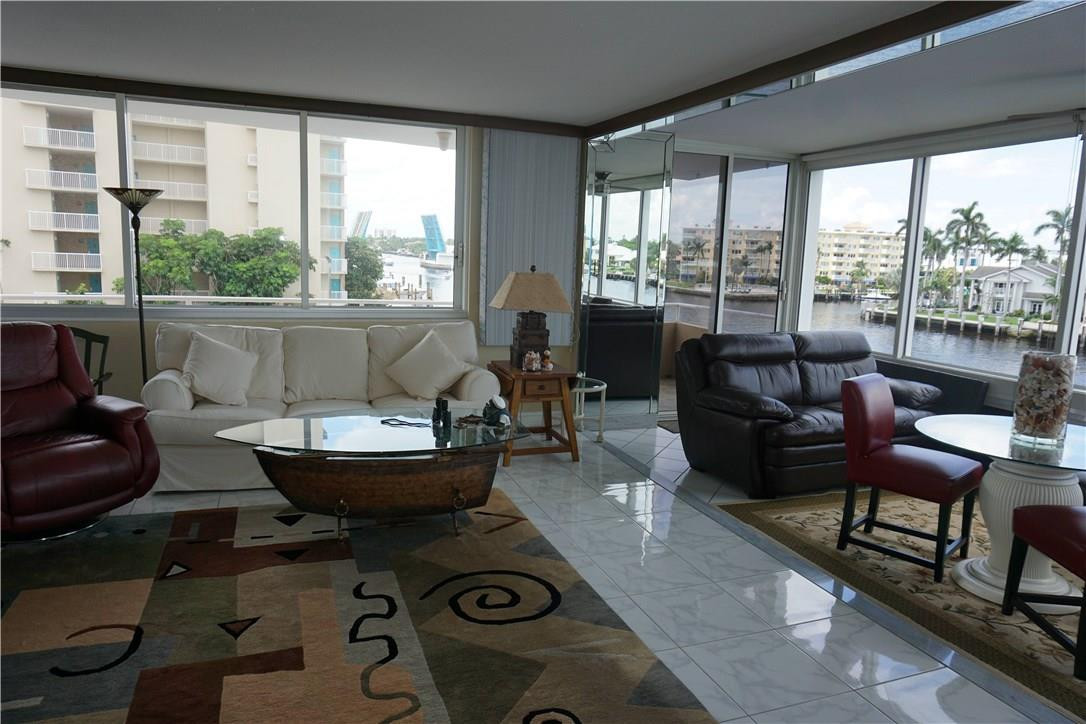 201 North Riverside Drive, Unit 301 Pompano Beach, FL 33062 - Photo 13 of 33 Photo 13