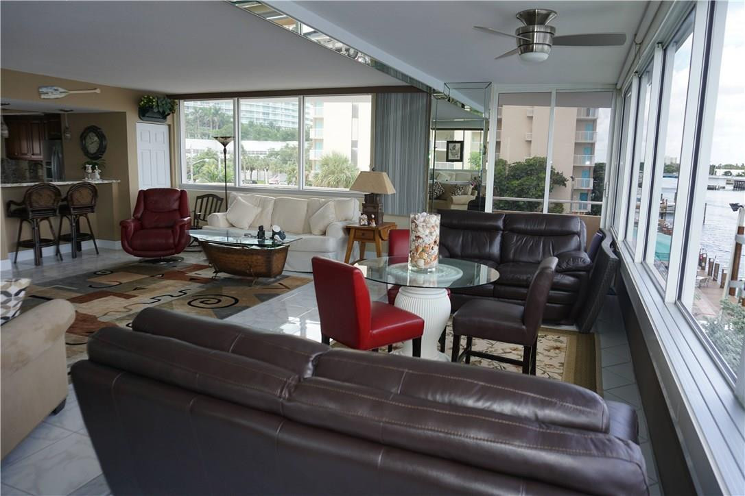 201 North Riverside Drive, Unit 301 Pompano Beach, FL 33062 - Photo 20 of 33 Photo 20