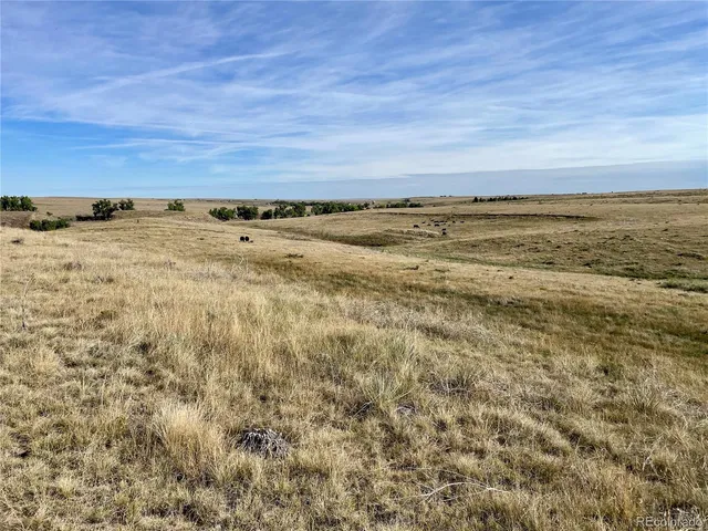 $279,000 | 109 County Road, Deer Trail, CO 80105