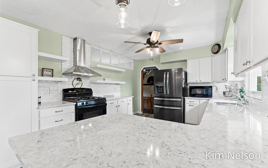 7700 South 80th Avenue Rothbury, MI 49452 - Photo 13 of 72 7700S.80thAve-44LoRes