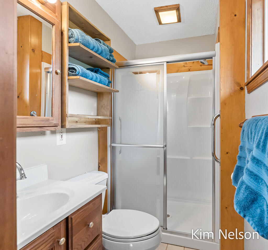 7700 South 80th Avenue Rothbury, MI 49452 - Photo 31 of 72 7700S.80thAve-62LoRes