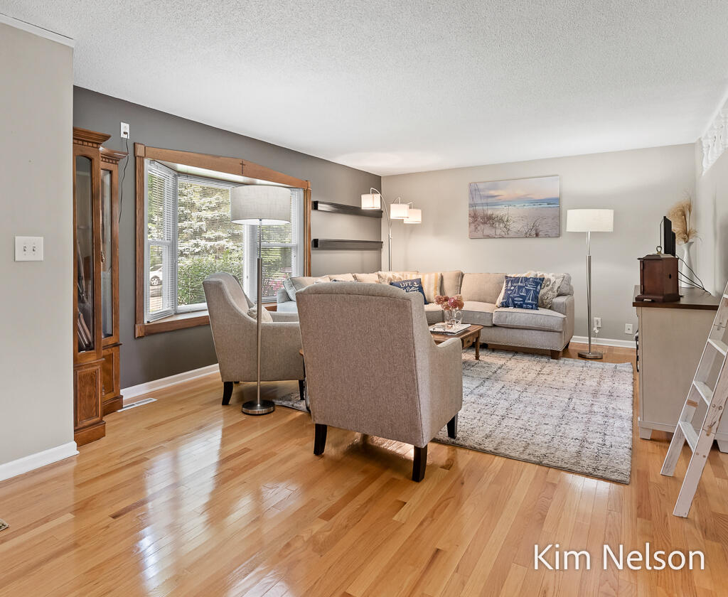 7700 South 80th Avenue Rothbury, MI 49452 - Photo 7 of 72 7700S.80thAve-38LoRes