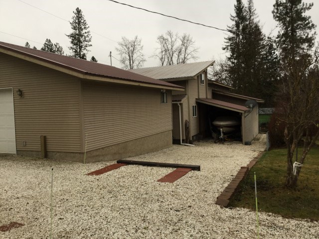 40521 Lakeside Road Loon Lake, WA 99148 - Photo 11 of 19 Gallery Image 11