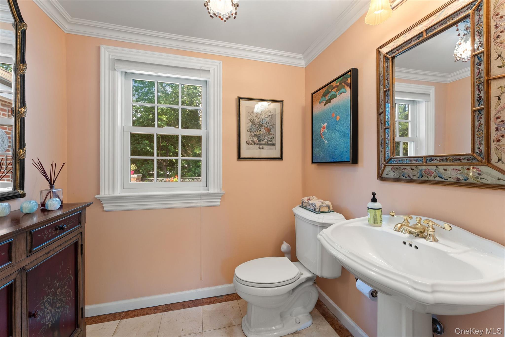 5 Cooper Road Scarsdale, NY 10583 - Photo 15 of 46 Powder Room
