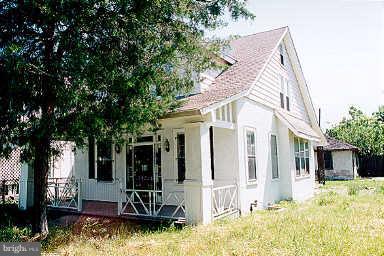 W Street Northeast Washington, DC 20018 - Photo 1 of 1 Exterior (Main)