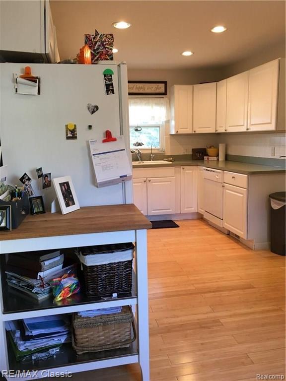 370 Rochester Road Oakland, MI 48363 - Photo 6 of 26