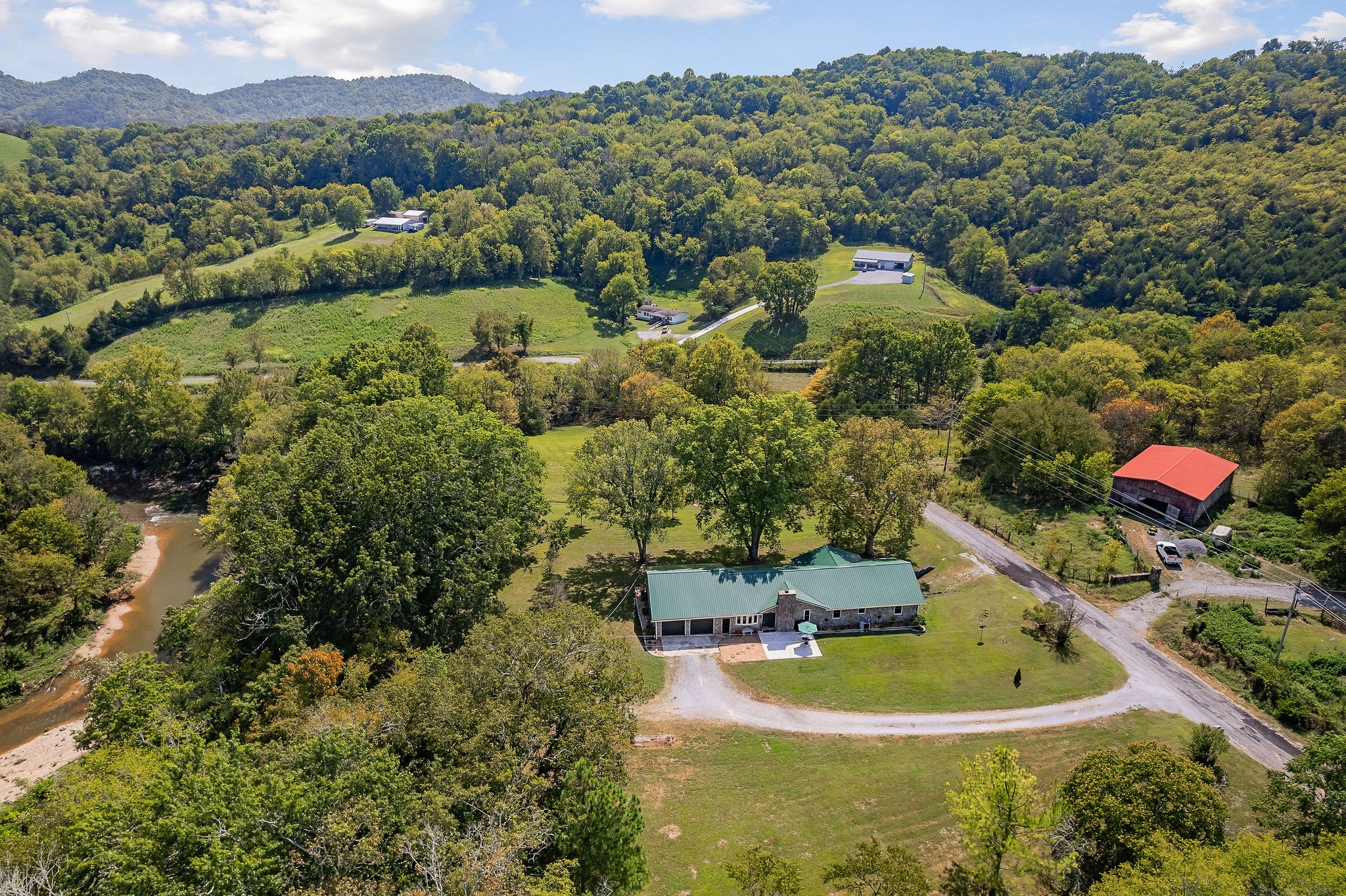 1738 Oakley Road Liberty, TN 37095 - Photo 40 of 70 Gallery Image 40