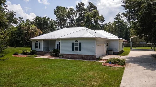 $525,000 | 21015 Northeast 115 Place, Waldo, FL 32694